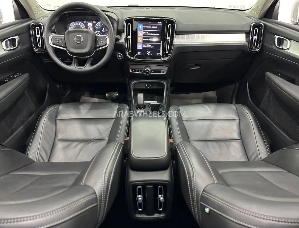 Volvo XC40 2022 for Sale in Dubai Image-10