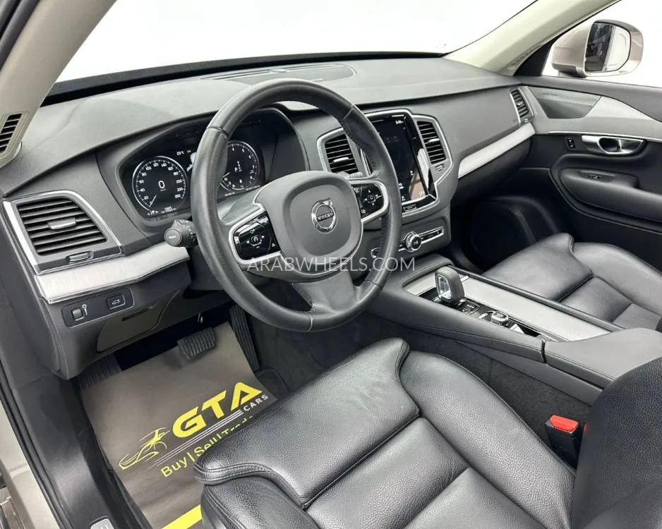 Volvo XC90 2022 for Sale in Dubai Image-9