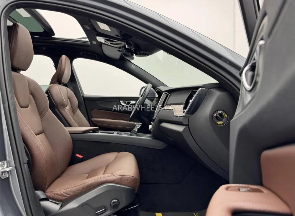 Volvo XC90 2021 for Sale in Dubai Image-12