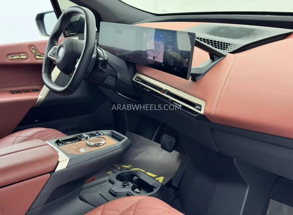 بي إم دبليو iX 2023 for Sale in دبي Image-16