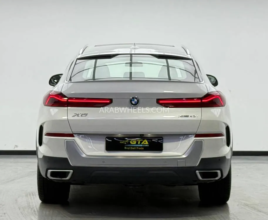 BMW X6 2022 for Sale in Dubai Image-5