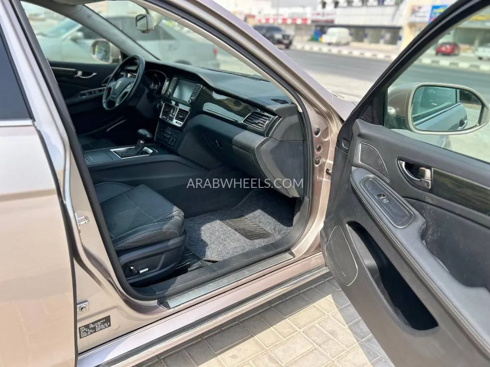 Hongqi HS7 2019 for Sale in Ras Al Khaimah Image-21