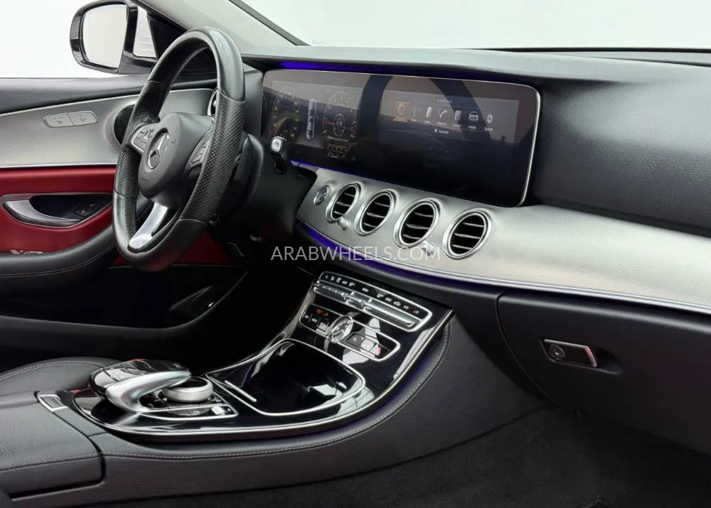مرسيدس بنز كلاس E 2017 for Sale in دبي Image-12
