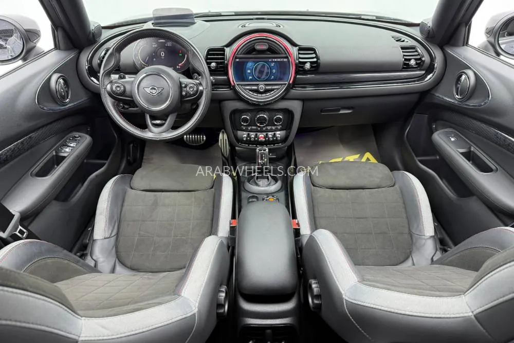 Mini Clubman 2022 for Sale in Dubai Image-11