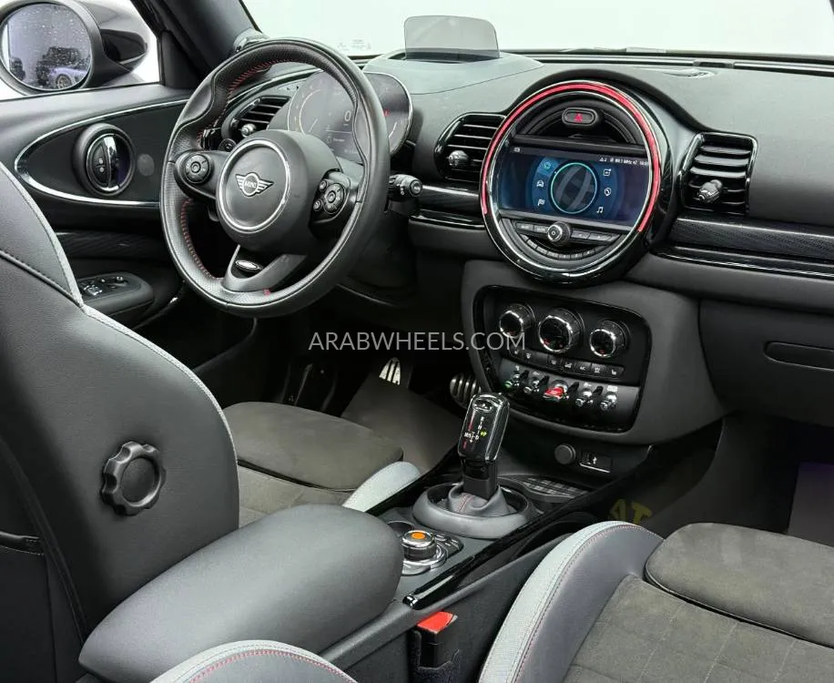 Mini Clubman 2022 for Sale in Dubai Image-14