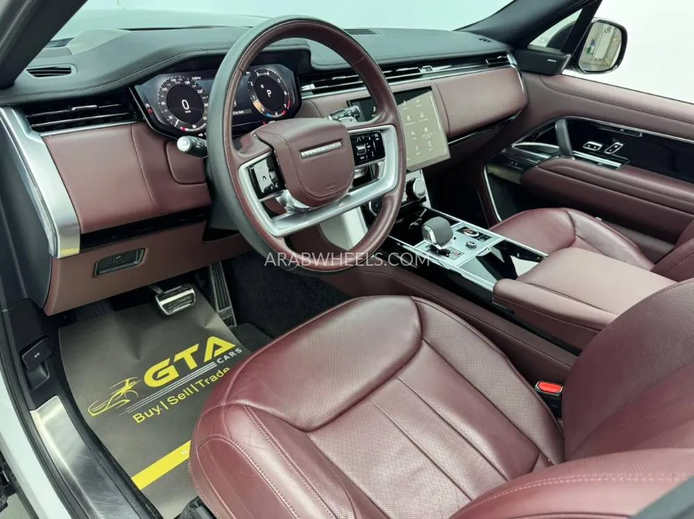 Land Rover Range Rover 2023 for Sale in Dubai Image-15