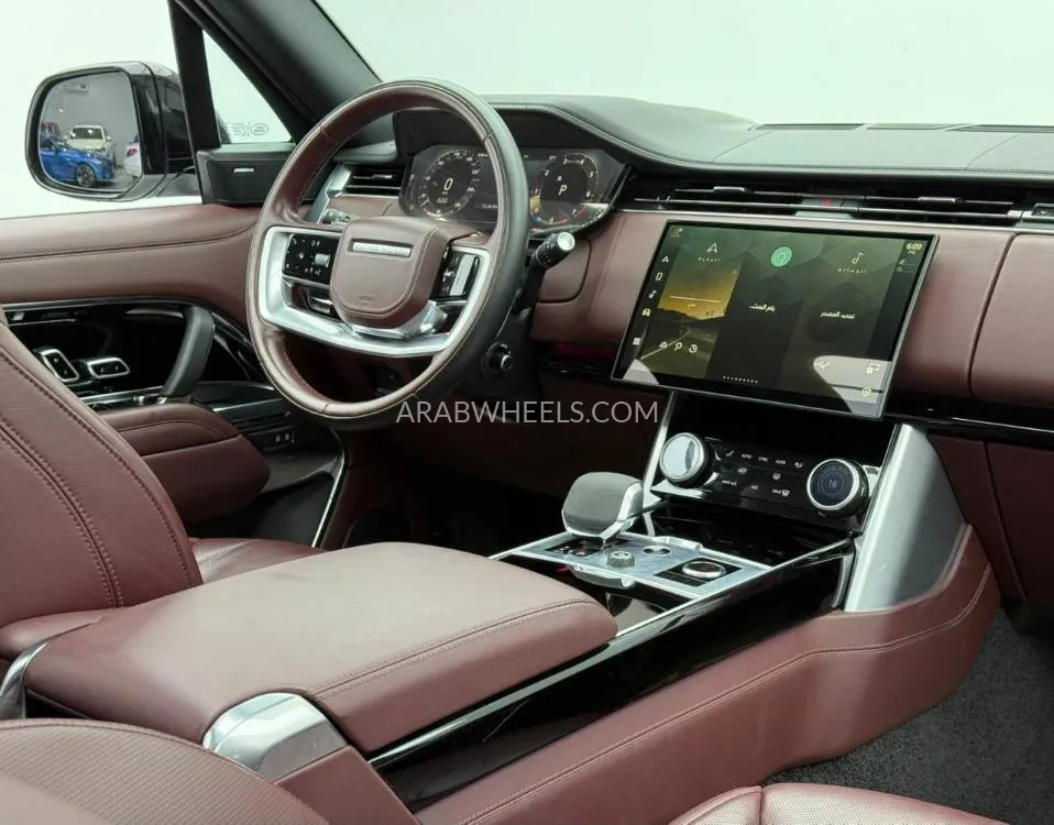 Land Rover Range Rover 2023 for Sale in Dubai Image-12