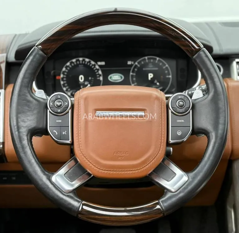 Land Rover Range Rover 2018 for Sale in Dubai Image-7