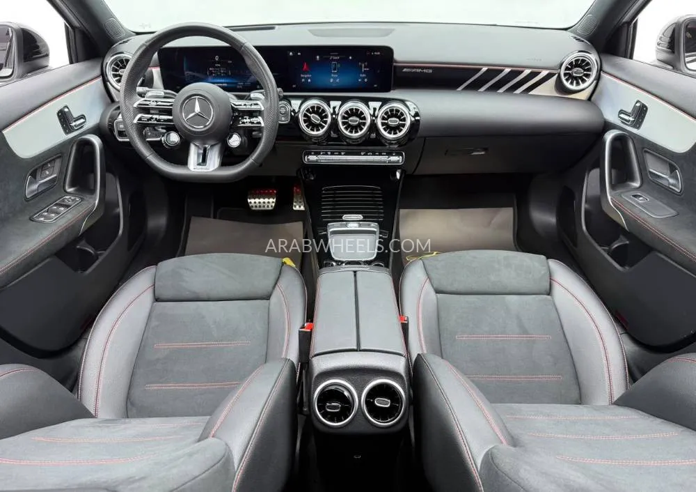 مرسيدس بنز كلاس A 2024 for Sale in دبي Image-13
