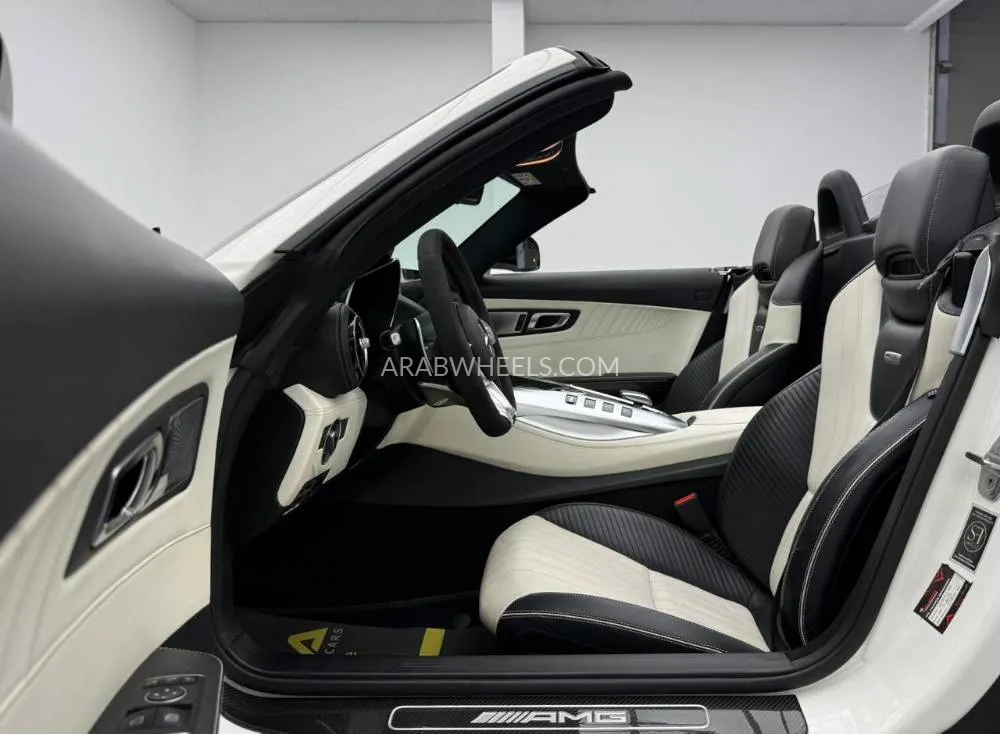 Mercedes Benz AMG GT 2020 for Sale in Dubai Image-9