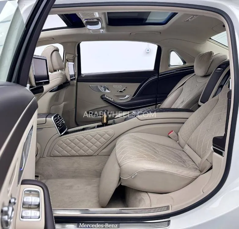 Mercedes Benz CLS Class 2016 for Sale in Dubai Image-17