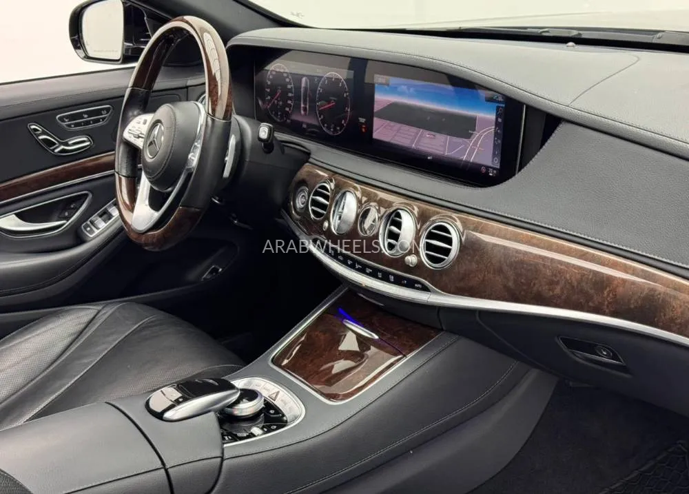 Mercedes Benz CLS Class 2019 for Sale in Dubai Image-15