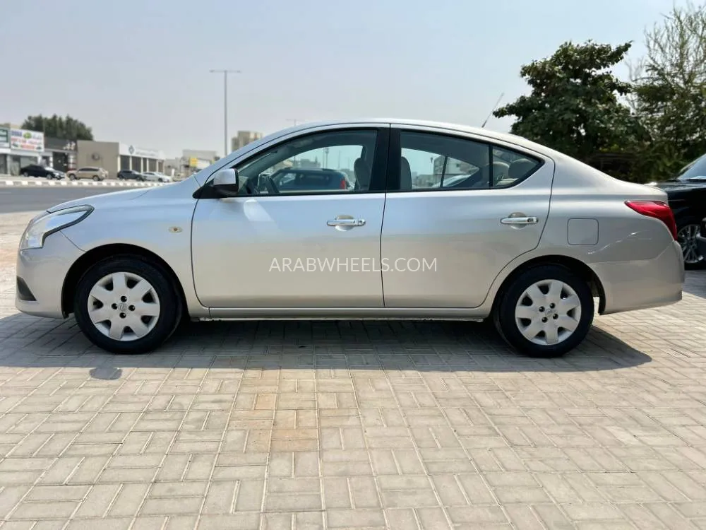 Nissan Sunny 2022 for Sale in Ras Al Khaimah Image-3