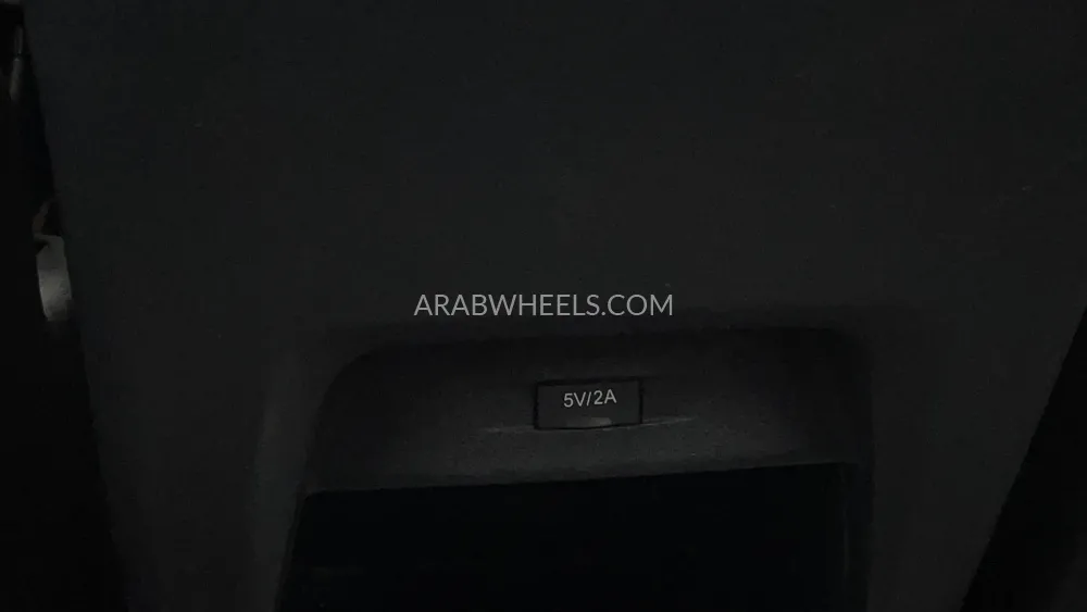 Chevrolet Captiva 2023 for Sale in Dubai Image-47