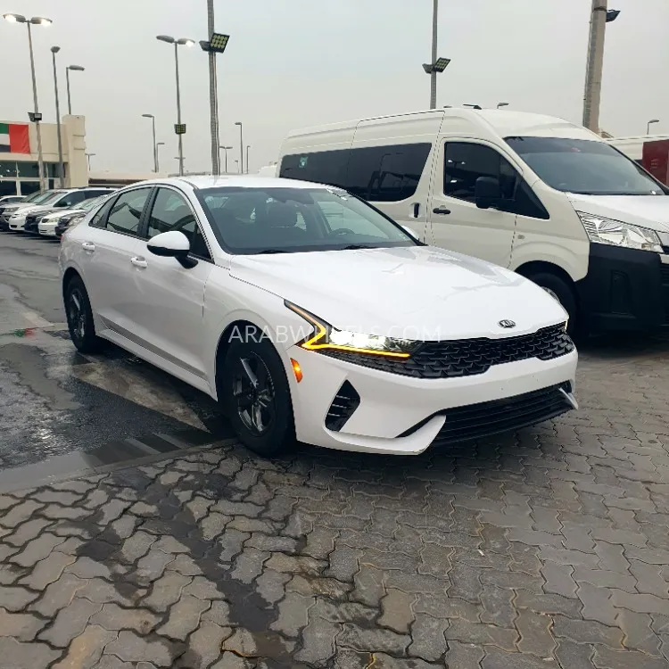 Kia K5 2021 for Sale in Sharjah Image-10