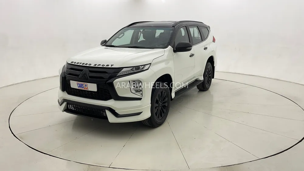 ميتسوبيشي مونتيرو سبورت 2023 for Sale in دبي Image-7