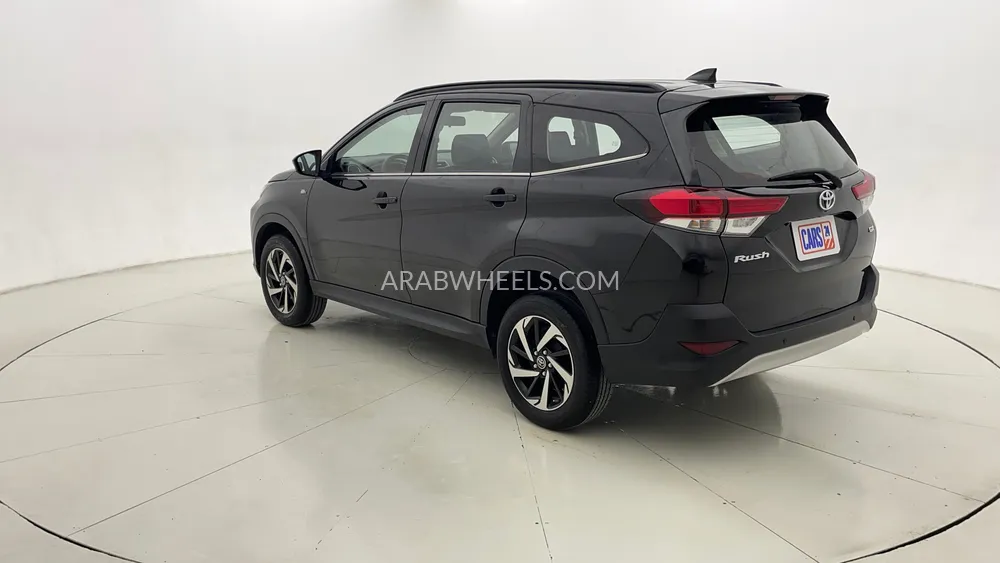 Toyota Rush 2023 for Sale in Dubai Image-5