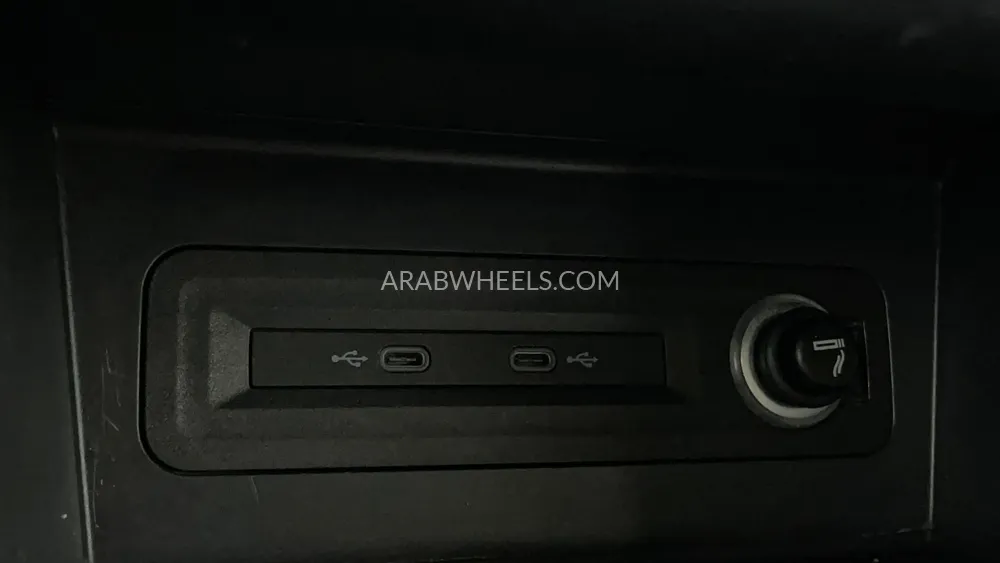 Volkswagen Teramont 2022 for Sale in Dubai Image-41