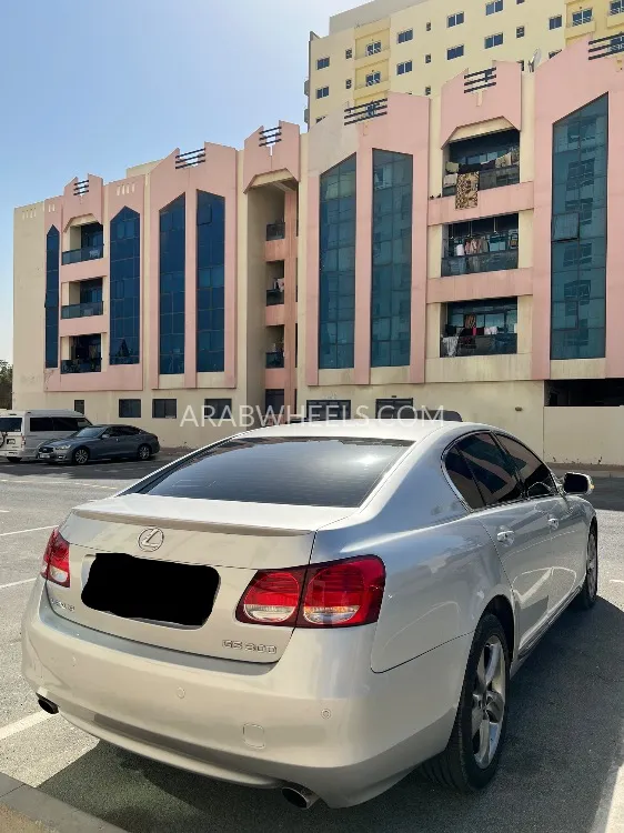 Lexus GS 2009 for Sale in Dubai Image-2