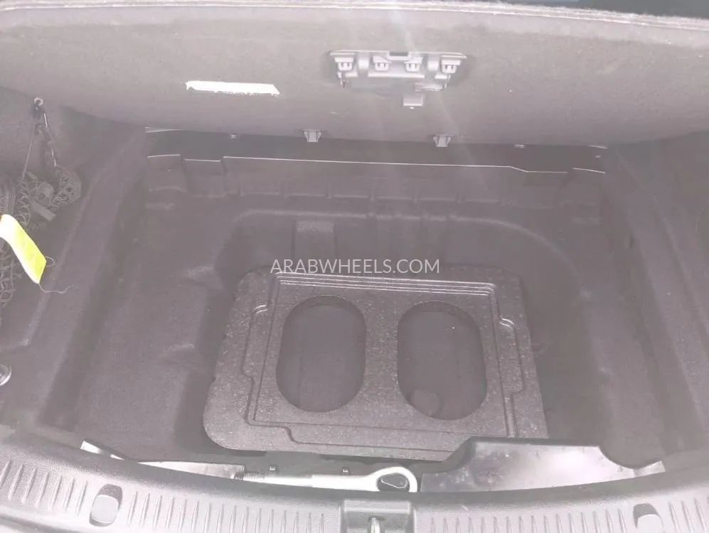 مرسيدس بنز كلاس E 2018 for Sale in دبي Image-16