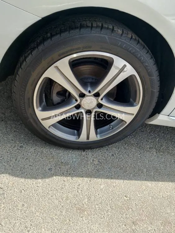 مرسيدس بنز كلاس E 2018 for Sale in دبي Image-17