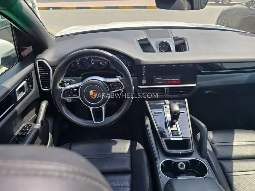 Porsche Cayenne 2020 for Sale in Dubai Image-6