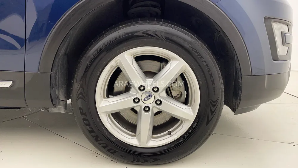 Ford Explorer 2017 for Sale in Dubai Image-10