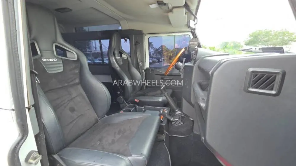 Land Rover Defender 2013 for Sale in Dubai Image-16