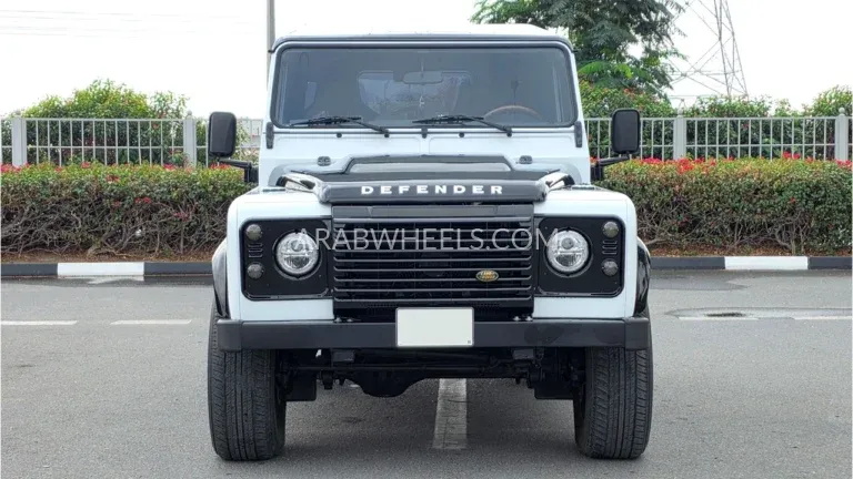 Land Rover Defender 2013 for Sale in Dubai Image-3