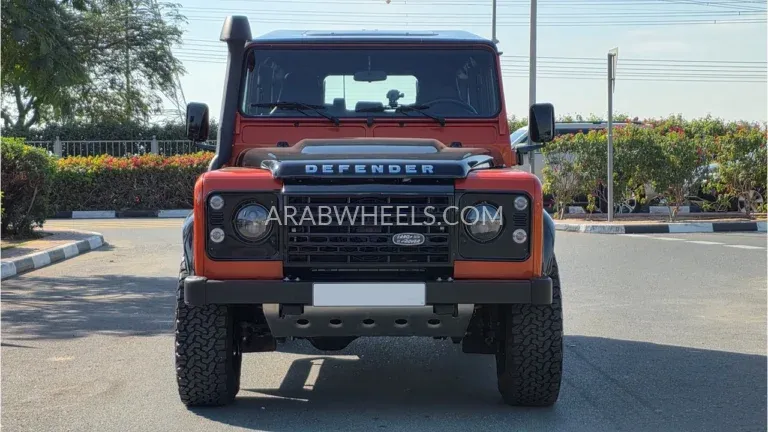 Land Rover Defender 2016 for Sale in Dubai Image-3