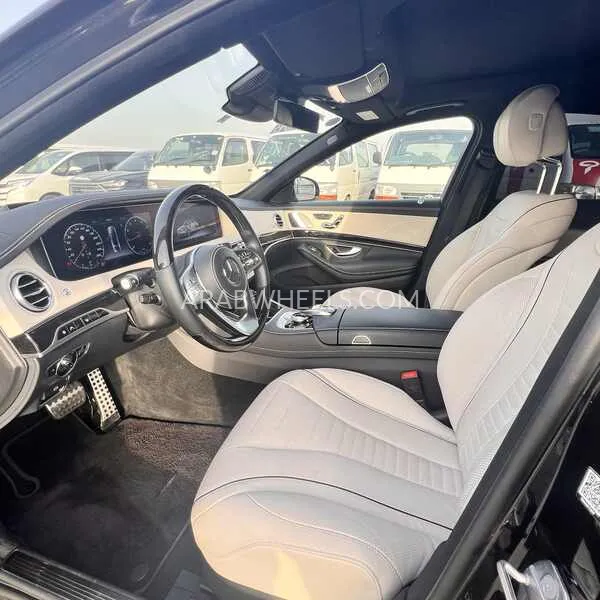 Mercedes Benz CLS Class 2018 for Sale in Dubai Image-5