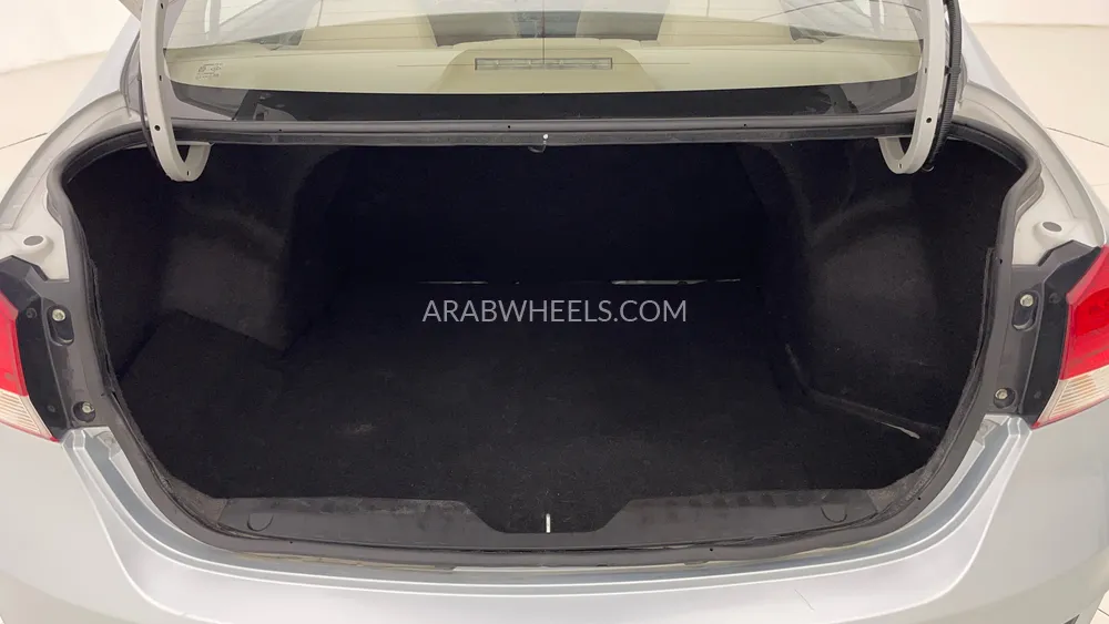 Suzuki Ciaz 2023 for Sale in Dubai Image-25