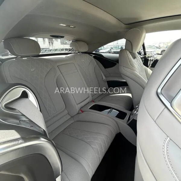 Mercedes Benz CLS Class 2018 for Sale in Dubai Image-10