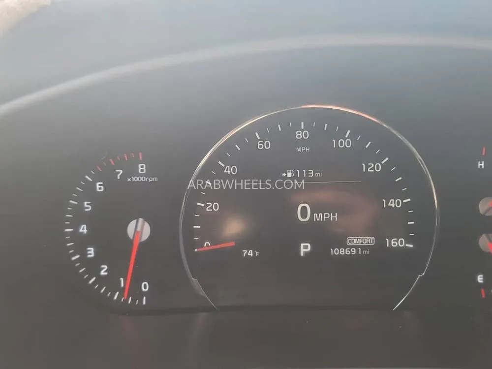 Kia Sorento 2019 for Sale in Sharjah Image-19