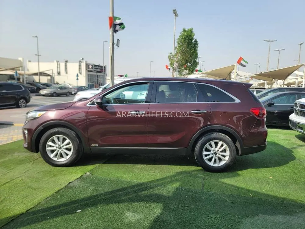 Kia Sorento 2019 for Sale in Sharjah Image-6