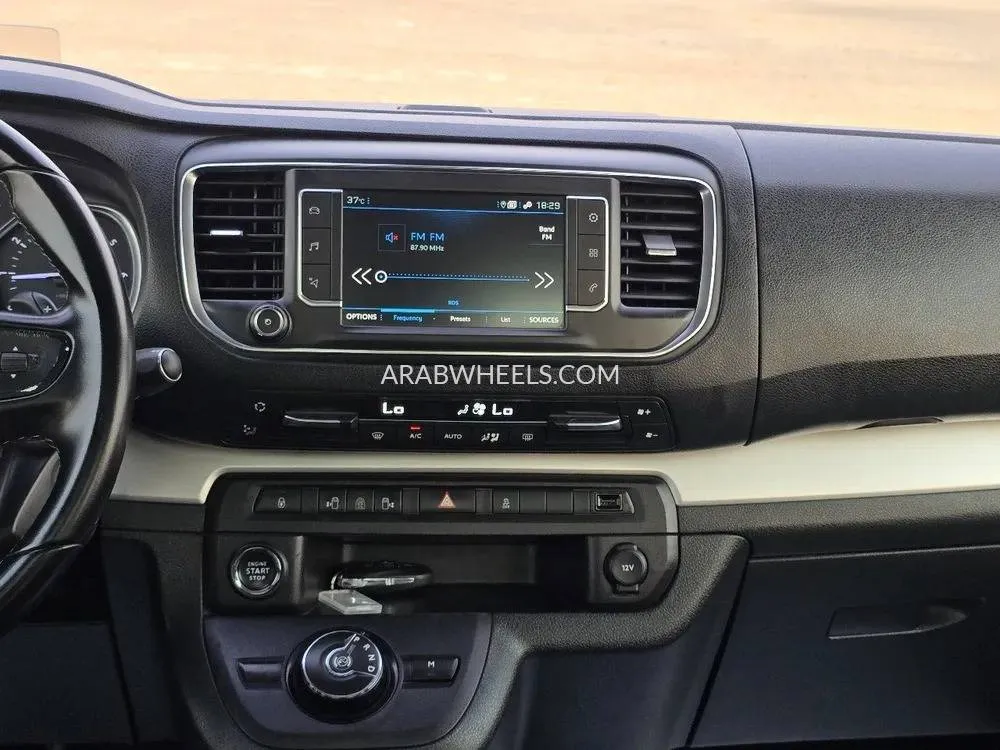 Peugeot Traveller 2020 for Sale in Ajman Image-12