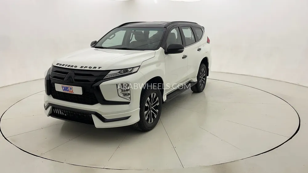 ميتسوبيشي مونتيرو سبورت 2023 for Sale in دبي Image-7