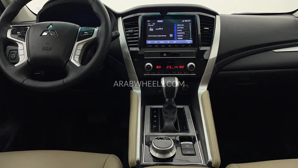 ميتسوبيشي مونتيرو سبورت 2023 for Sale in دبي Image-14