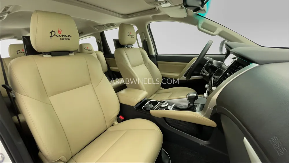 ميتسوبيشي مونتيرو سبورت 2023 for Sale in دبي Image-25