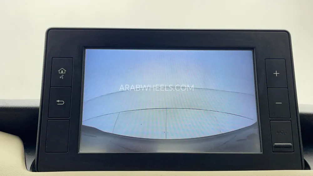 تويوتا يارس 2023 for Sale in دبي Image-16