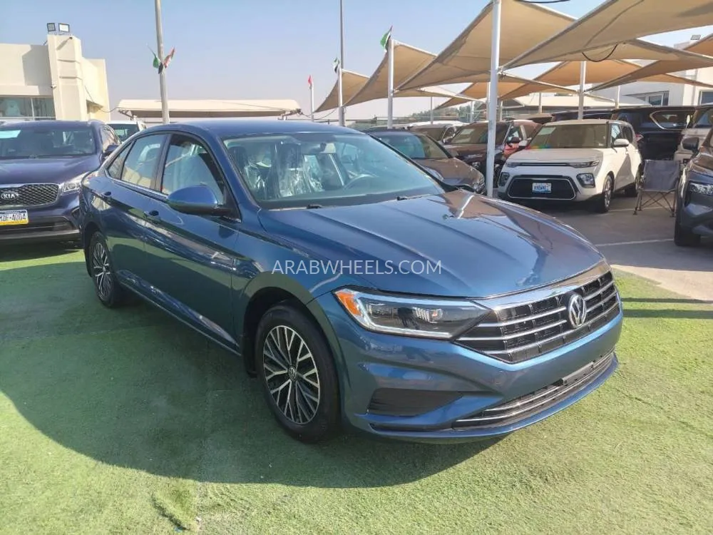 Volkswagen Jetta 2021 for Sale in Sharjah Image-2