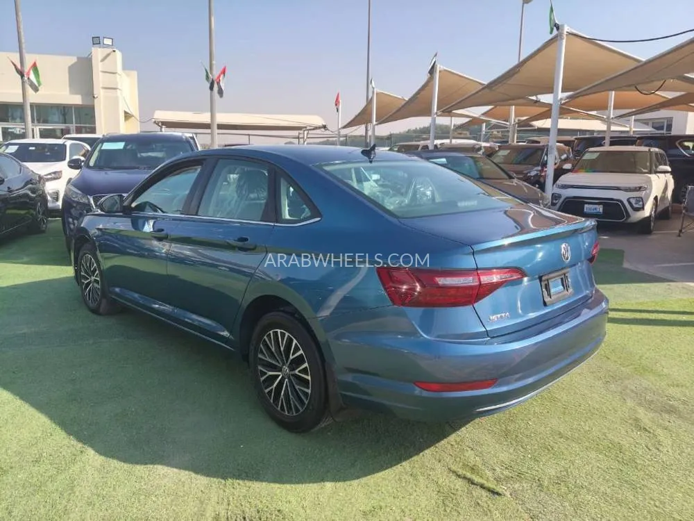 Volkswagen Jetta 2021 for Sale in Sharjah Image-9