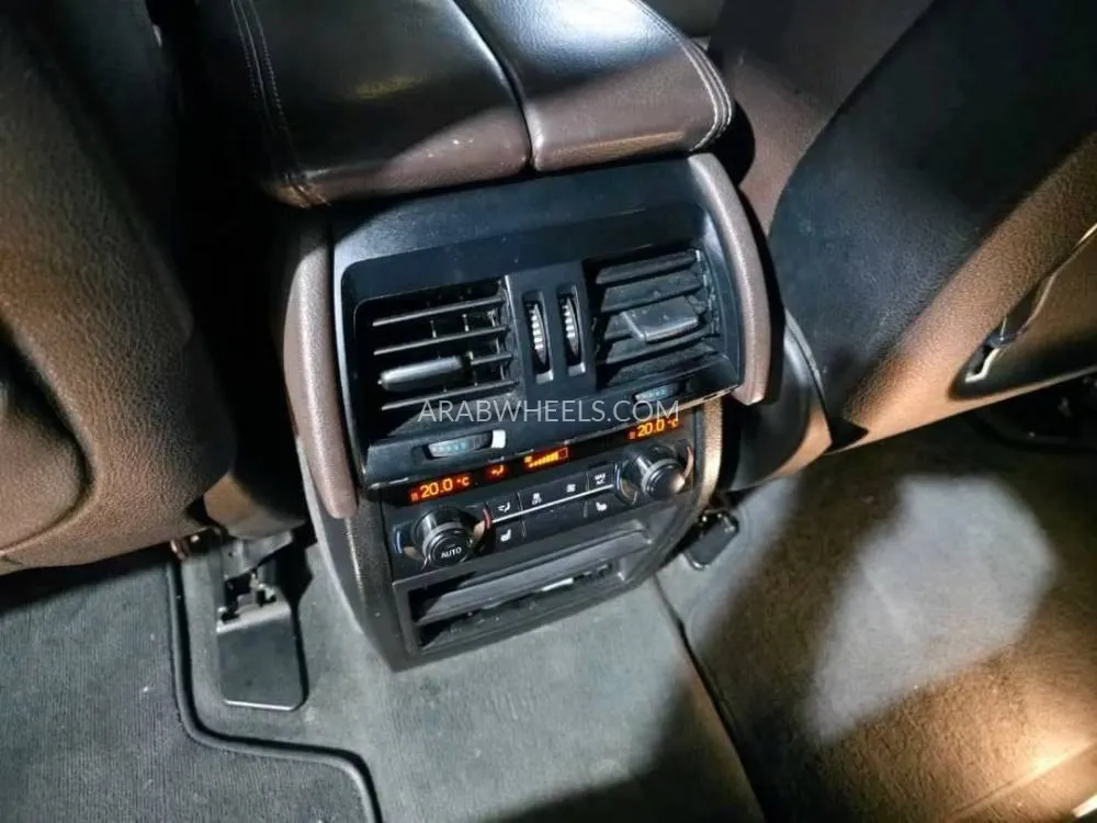 BMW X5 2016 for Sale in Ajman Image-15