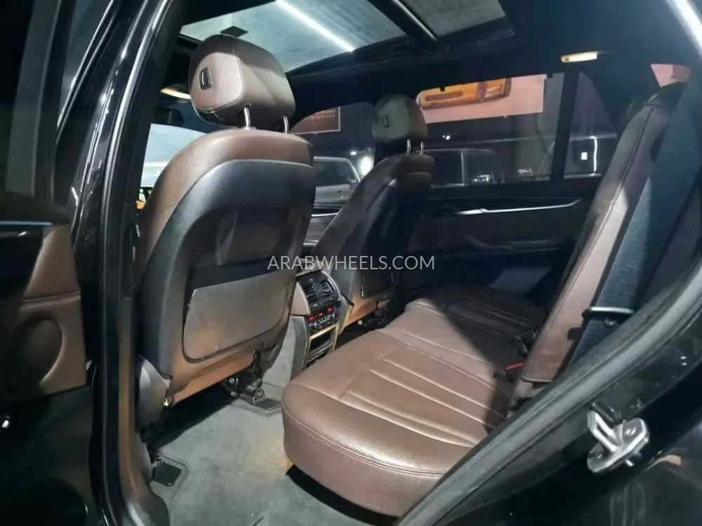 BMW X5 2016 for Sale in Ajman Image-16