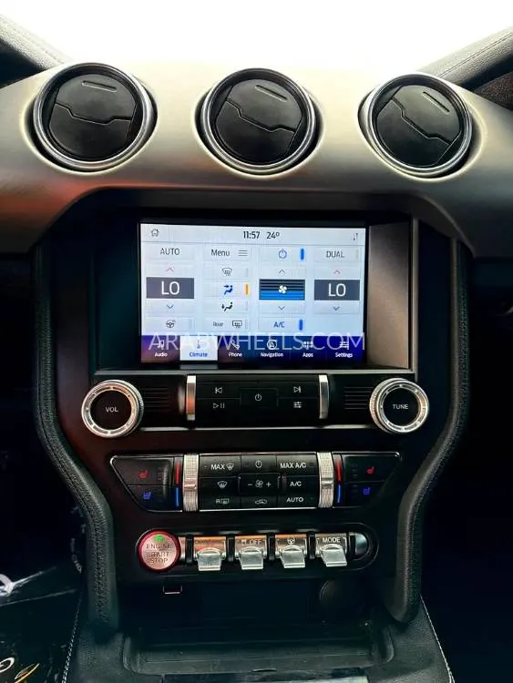 فورد موستانج 2022 for Sale in دبي Image-16