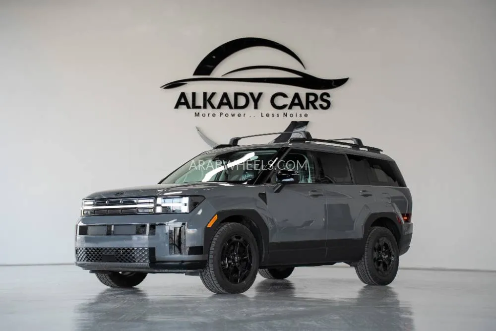 Hyundai Santa Fe 2025 for Sale in Umm Al Quwain Image-3