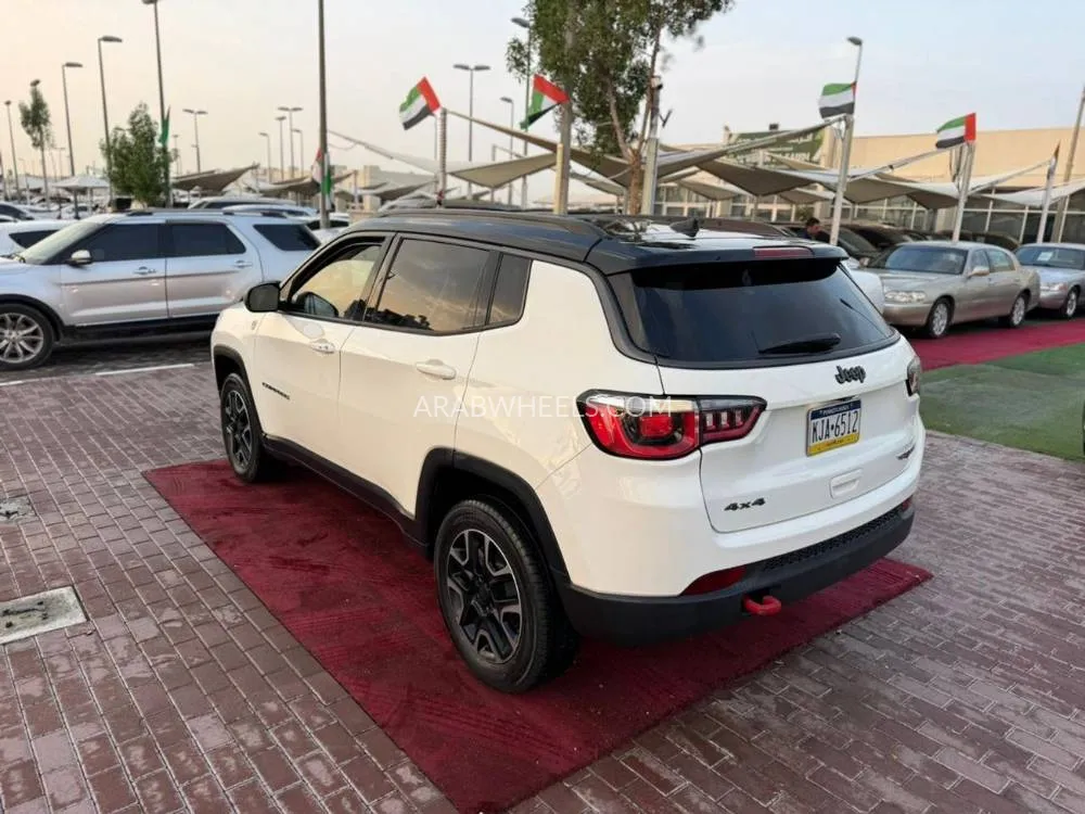 Jeep Compass 2018 for Sale in Sharjah Image-5