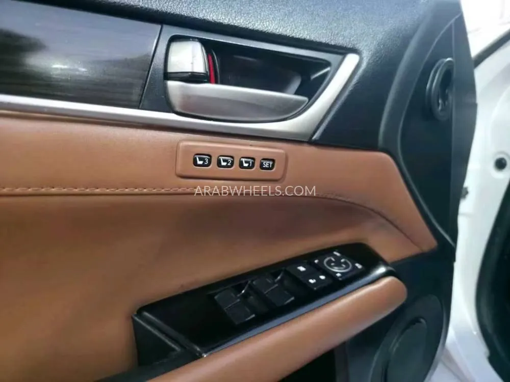 Lexus GS 2014 for Sale in Ajman Image-15