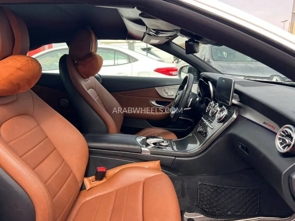 مرسيدس بنز كلاس C 2017 for Sale in الشارقة Image-12