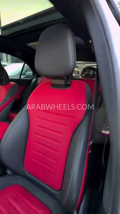 Mercedes Benz C Class 2023 for Sale in Ajman Image-8